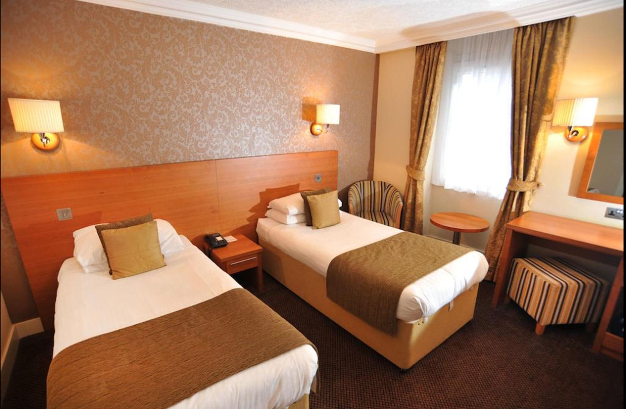 Golden Lion Hotel Stirling Zewnętrze zdjęcie