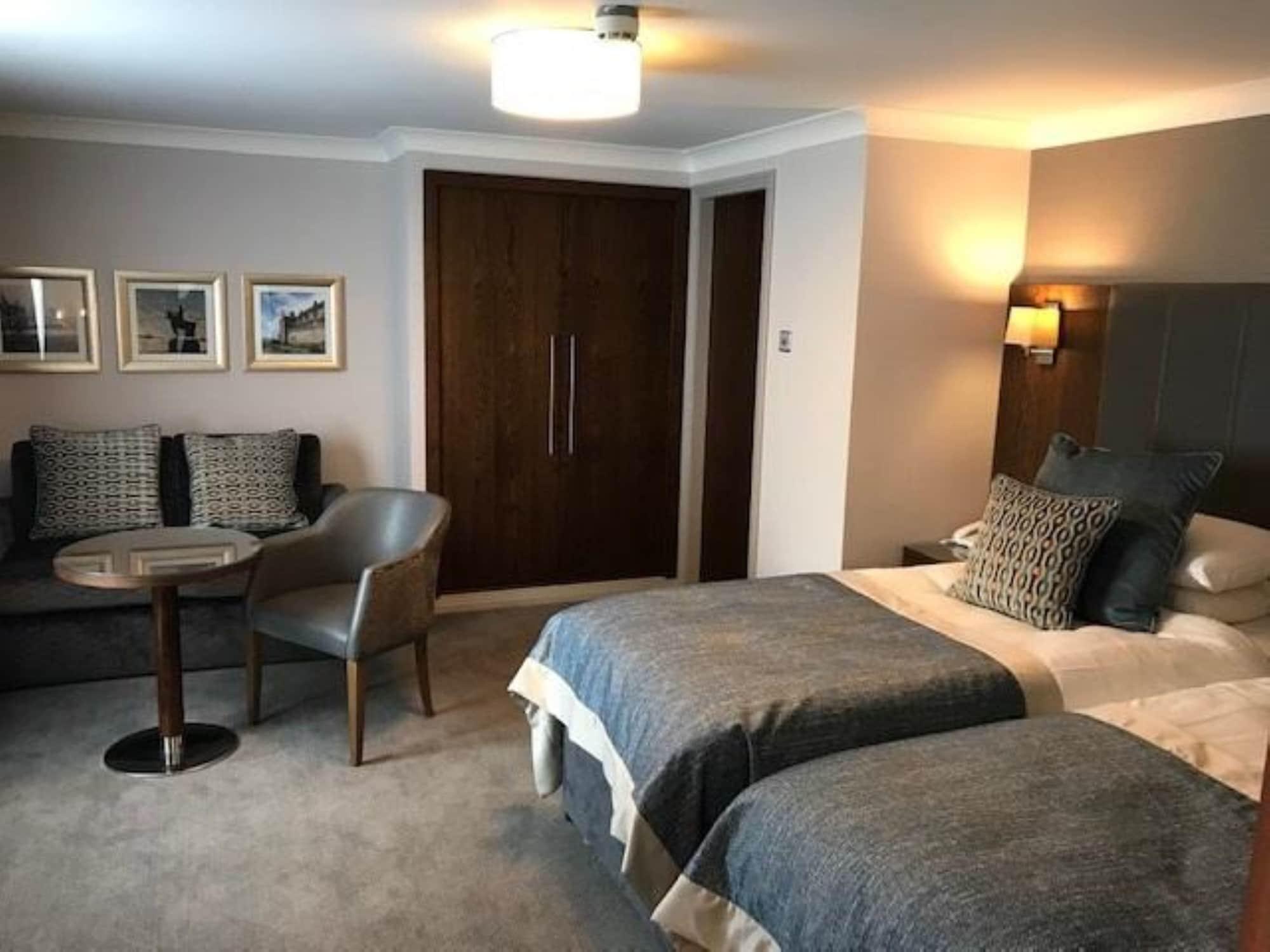Golden Lion Hotel Stirling Zewnętrze zdjęcie