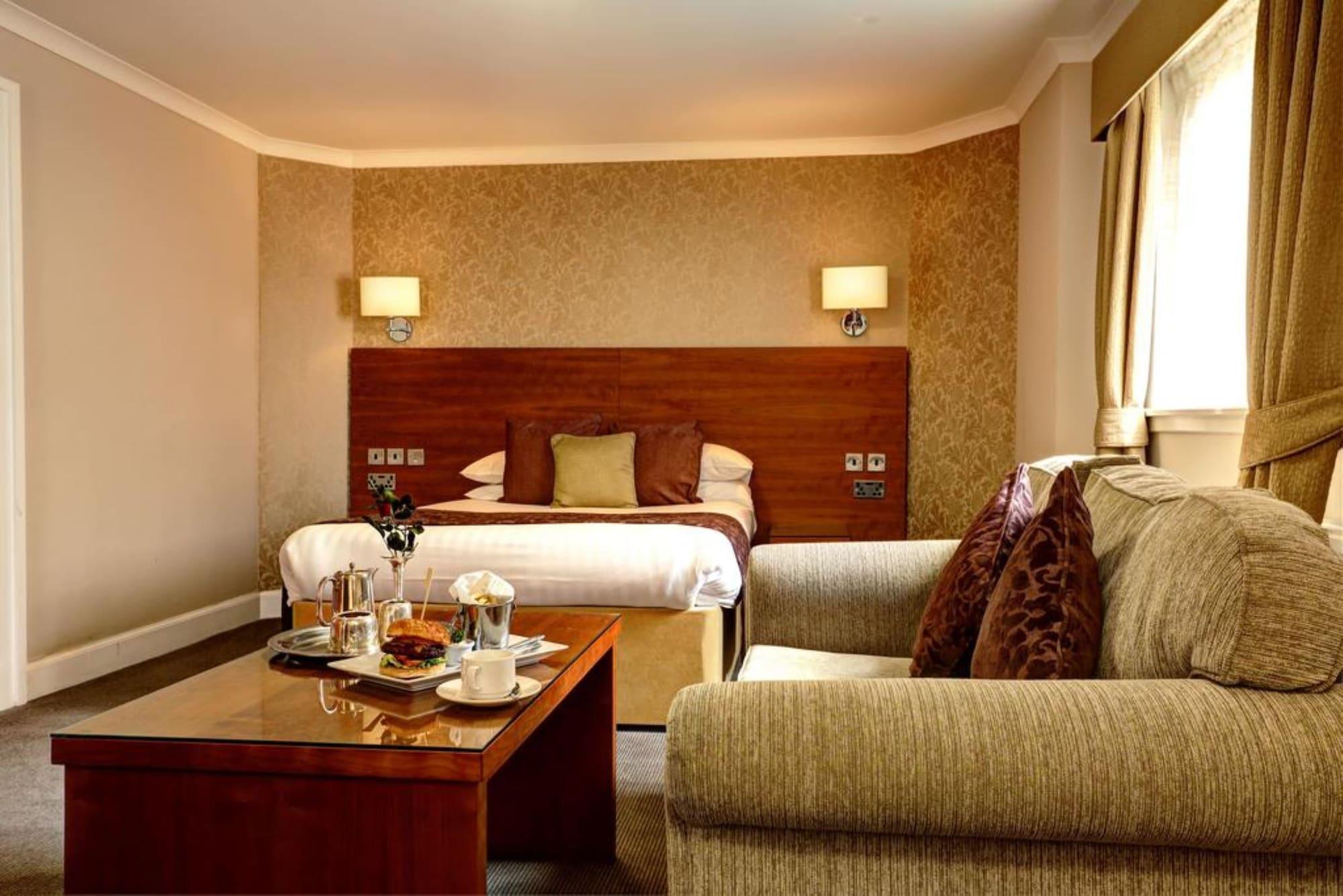 Golden Lion Hotel Stirling Zewnętrze zdjęcie
