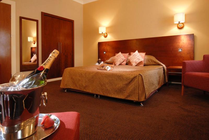 Golden Lion Hotel Stirling Zewnętrze zdjęcie